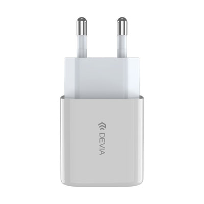 Pack de Accesorios Devia Star Cargador PD 30W + Vidrio Templado + Protector Case Shockproof MagSafe para iPhone 15
