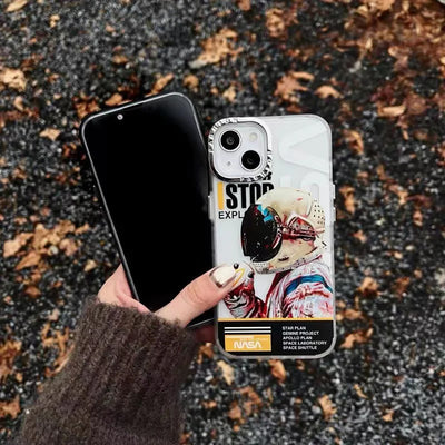 Protector Case Astronaut P/ iPhone 15 Pro Max