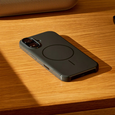 Case Beats con MagSafe para iPhone 16 - Black